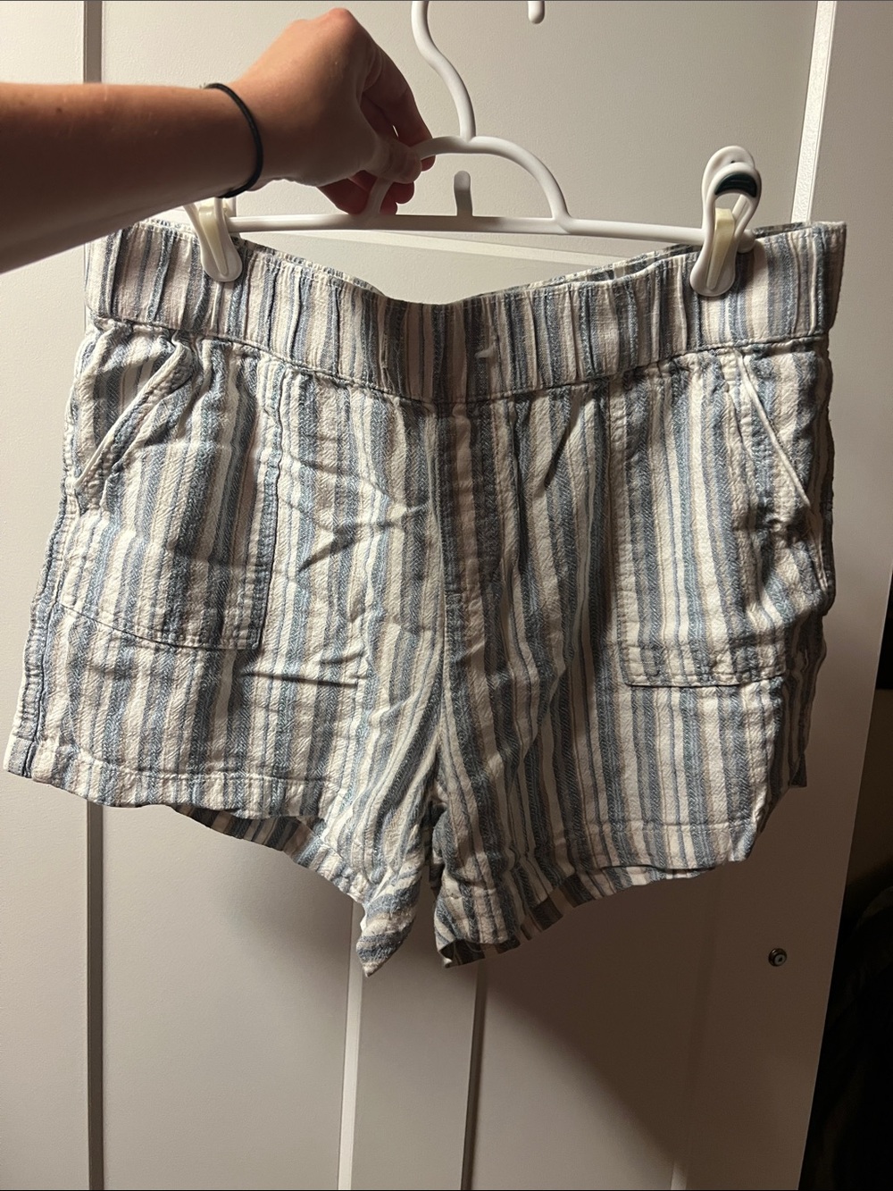 Striped Linen-Blend Women's Shorts - Blue & White